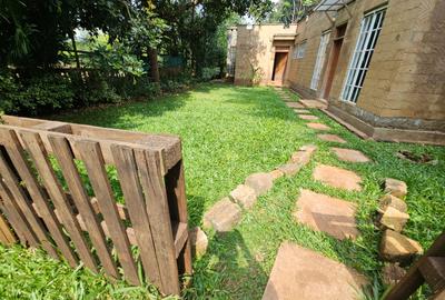 2 Bed House with En Suite in Runda