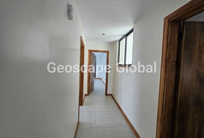Furnished 3 Bed Apartment with En Suite in Spring Valley - 3