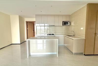 2 Bed Apartment with En Suite in Westlands Area