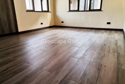 5 Bed Townhouse with En Suite in Lavington - 3