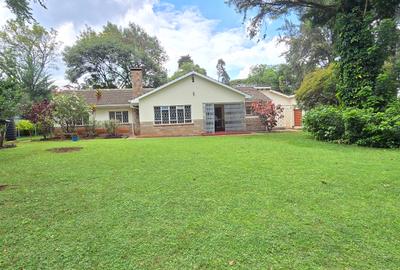 4 Bed House with En Suite at Runda Road - 3