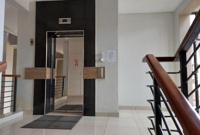 3 Bed Apartment with En Suite in Westlands Area - 4