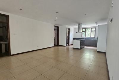 3 Bed Apartment with En Suite at Riverside