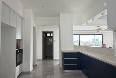 4 Bed Apartment with En Suite in Kilimani - 2