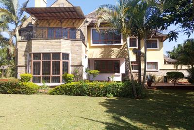 5 Bed Townhouse with En Suite in Runda