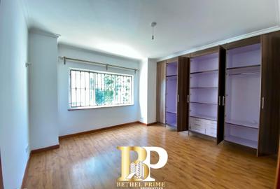 2 Bed Apartment with En Suite in Kilimani