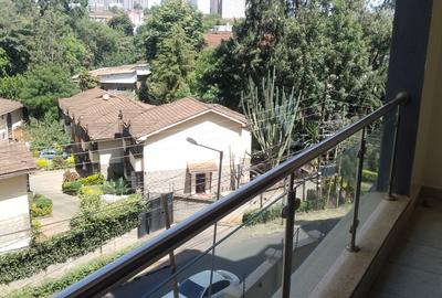 Serviced 2 Bed Apartment with En Suite at Riverside - 4