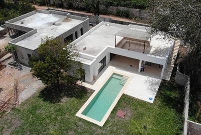 3 Bed Villa with En Suite in Diani - 2