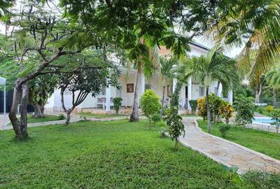 5 Bed House with En Suite at Watamu