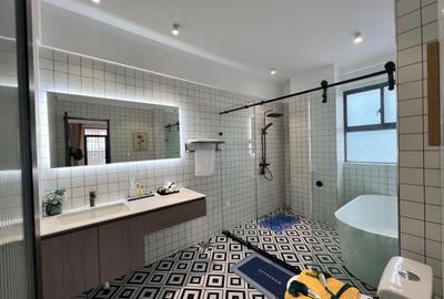 4 Bed Apartment with En Suite in Kileleshwa