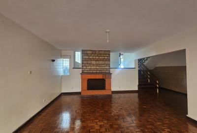 4 Bed Townhouse with En Suite at Laikipia Road - 3
