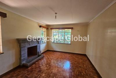 4 Bed House with En Suite in Runda