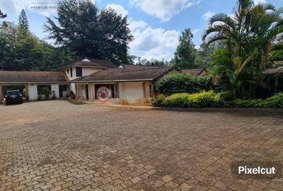 7 Bed Townhouse with En Suite at Lavington