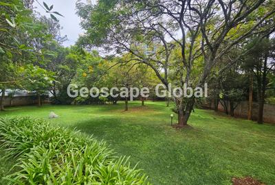 4 Bed House with En Suite in Lavington