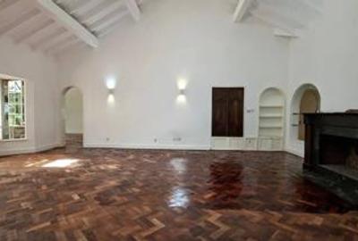 3 Bed Townhouse with En Suite at Kyuna - 3