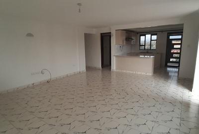 2 Bed Apartment with En Suite at Magadi Road