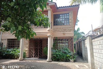 4 Bed Townhouse with En Suite at Runda