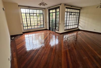 3 Bed Apartment with En Suite at Lavington - 3