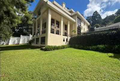 5 Bed Villa with En Suite at Old Kitusuru Road