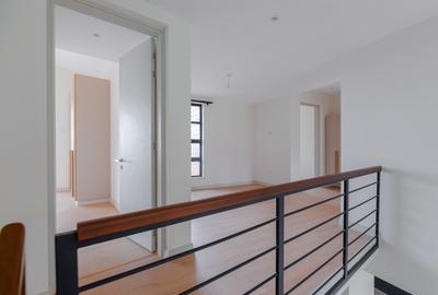 4 Bed Villa with En Suite at Tilisi Views
