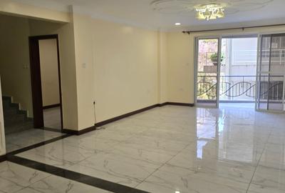 4 Bed Apartment with En Suite in Lavington