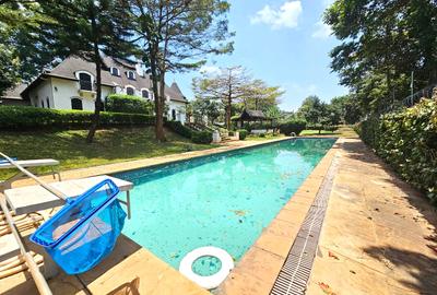 6 Bed House with En Suite at Old Kitisuru