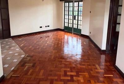 2 Bed Apartment with En Suite at Kileleshwa - 4