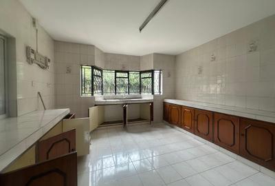 4 Bed House with Staff Quarters in Lavington