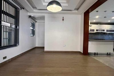 5 Bed Townhouse with En Suite in Lavington