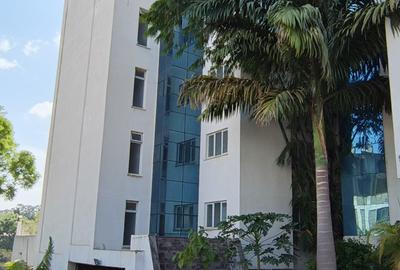 Serviced 2 Bed Apartment with En Suite in Westlands Area - 2
