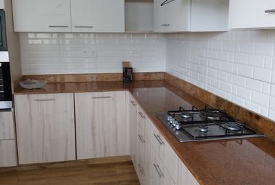 3 Bed Apartment with En Suite at Parklands - 4