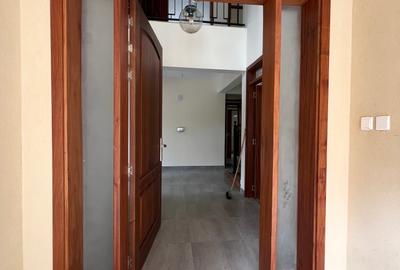 4 Bed Townhouse with En Suite in Kileleshwa