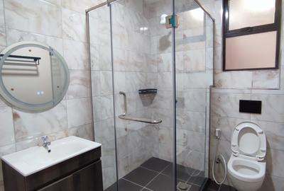 1 Bed Apartment with Swimming Pool at Lantana Road