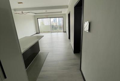 2 Bed Apartment with En Suite in Riverside - 3