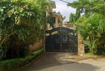 4 Bed House with En Suite in Nyali Area - 3