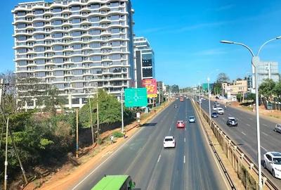 2 Bed Apartment with En Suite in Westlands Area - 2