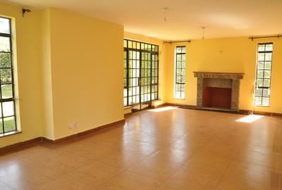 3 Bed House with En Suite at Eden Ville Estate