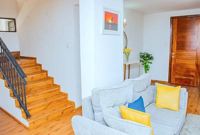 Serviced 4 Bed Apartment with En Suite at Riverside