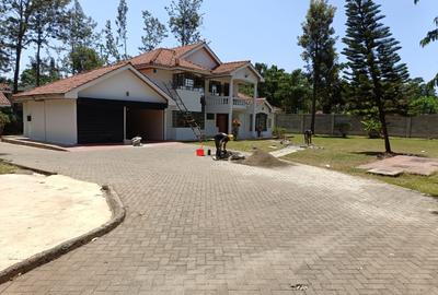 5 Bed Townhouse with En Suite at Runda - 4