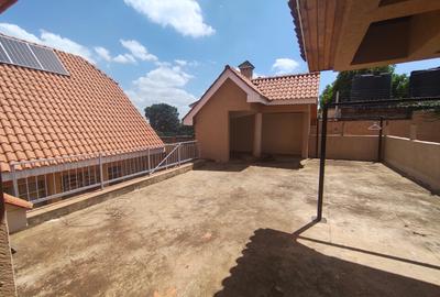 10 Bed House with Staff Quarters in Runda - 3
