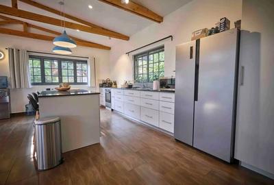 3 Bed House with En Suite in Kitisuru