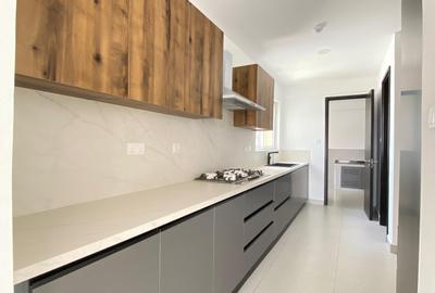 4 Bed Apartment with En Suite at General Mathenge - 4