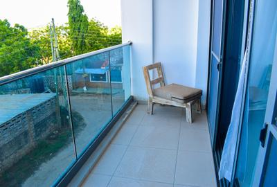 3 Bed Apartment with En Suite at Go Khart - 2