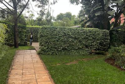 4 Bed House with En Suite in Karen - 3