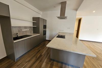 3 Bed Apartment with En Suite in Westlands Area - 2