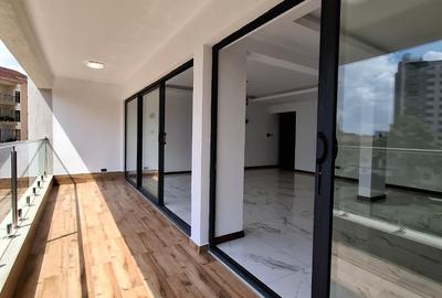 3 Bed Apartment with En Suite in Kileleshwa