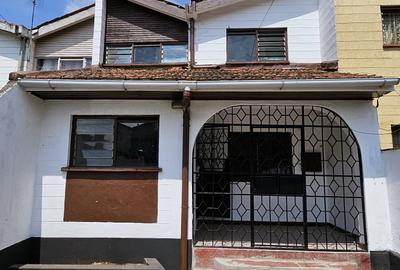 4 Bed House with Borehole in Buruburu
