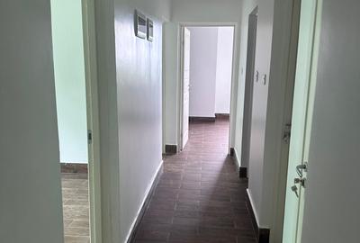 3 Bed Apartment with Swimming Pool in Kitisuru - 4