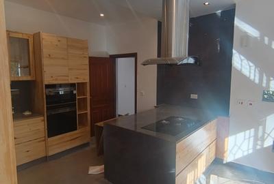 4 Bed Villa with En Suite in Karen - 3