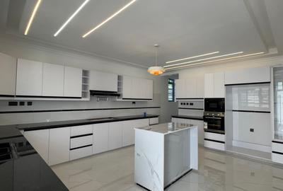5 Bed House with En Suite in Ruiru - 4